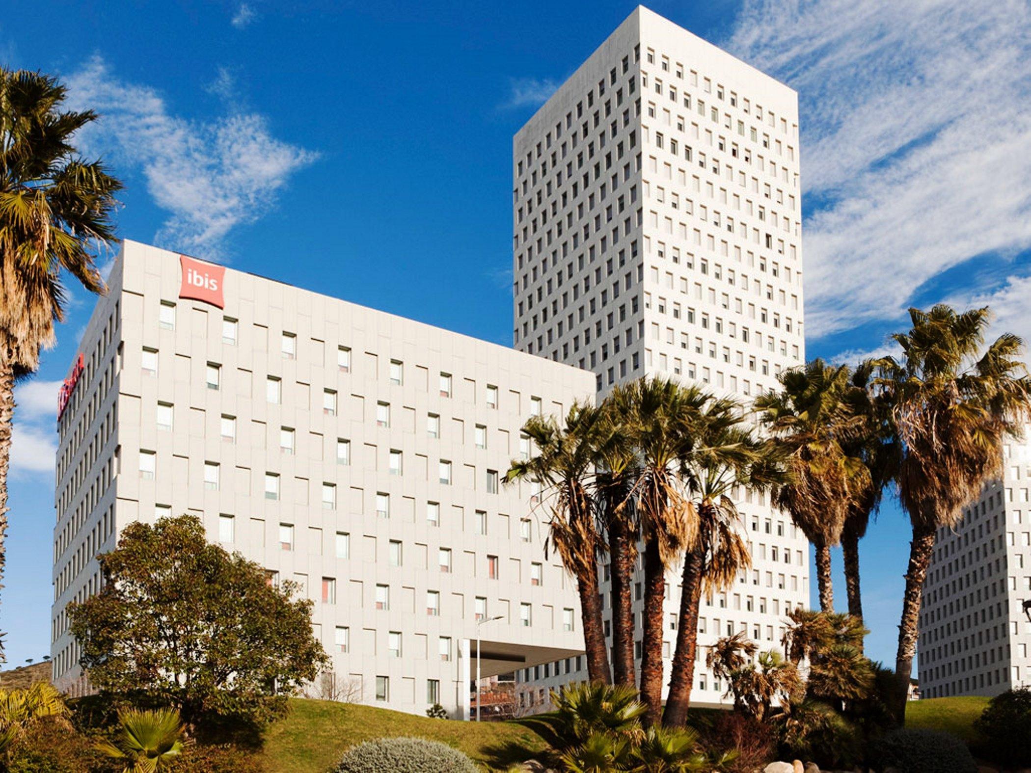 Ibis Barcelona Santa Coloma Ξενοδοχείο Santa Coloma de Gramanet Εξωτερικό φωτογραφία